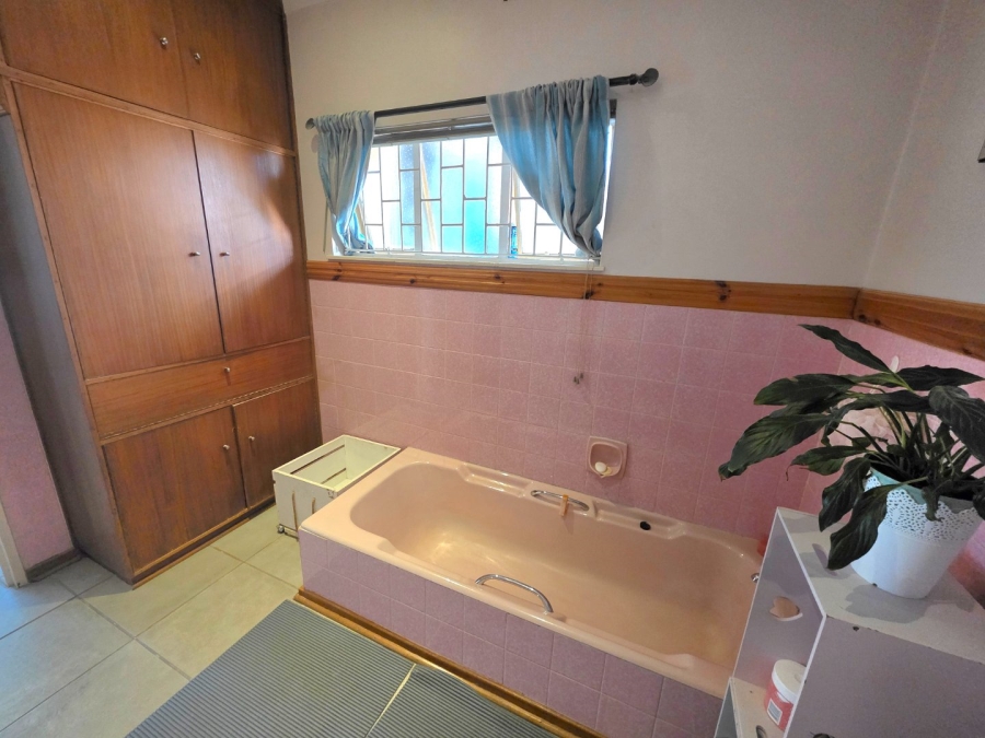 4 Bedroom Property for Sale in Panorama Free State